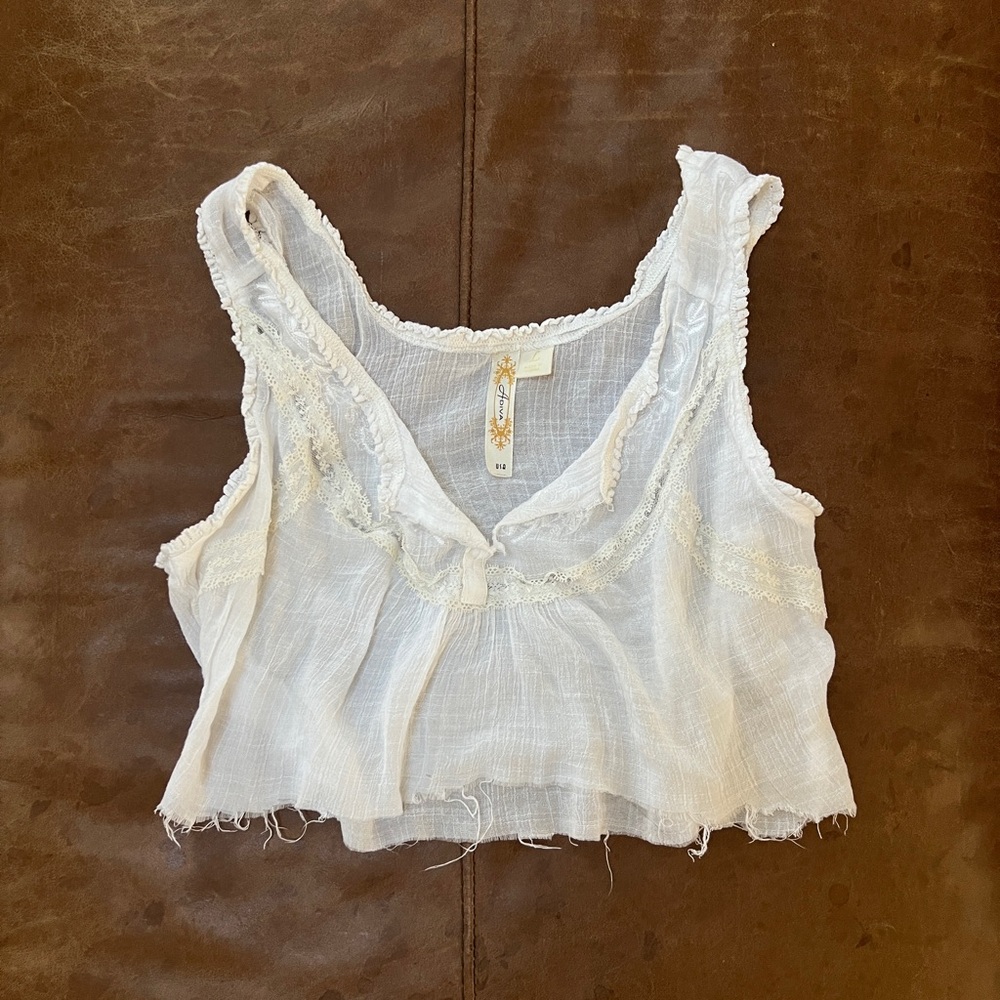 Adiva White lace trim cami top